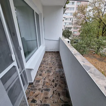 Apartment In Varna-troshevo